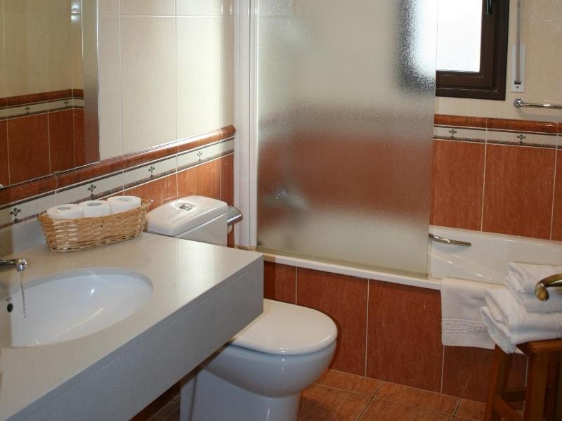 Apartamentos Les Picardes Espot Extérieur photo